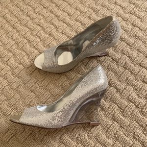 Silver Worthington Clear Wedges Size 9.5M